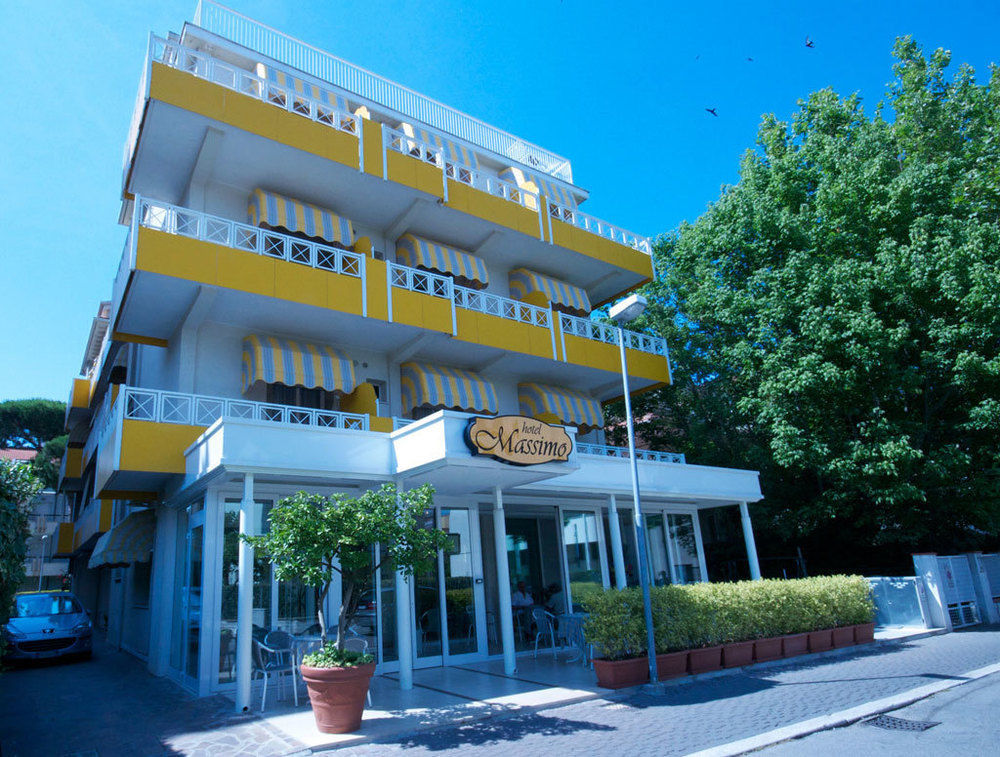 Hotel Massimo Riccione Exterior foto